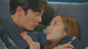 Her Private Life: 1×11