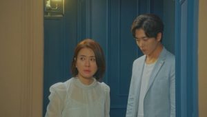 Her Private Life: 1×13